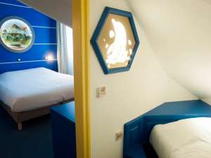 hotel Dauphin   LD 29