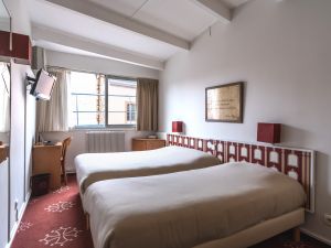 UHD DSCF2923 HDR 88 40