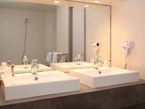 hotel pau centre le roncevaux 4