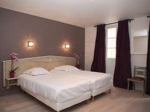 hotel pau centre  roncevaux 19