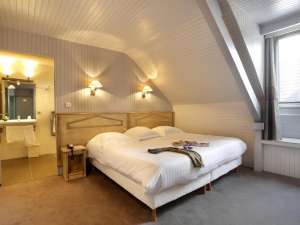 hotel pau centre  roncevaux 24